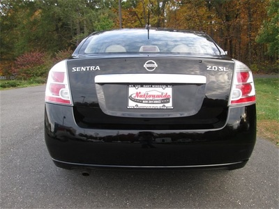 2010 Nissan Sentra 2.0 SL Sedan
