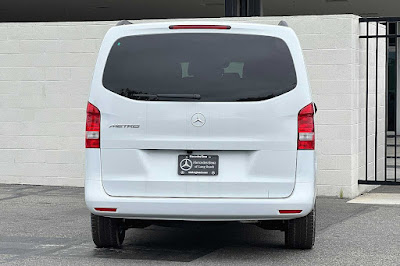 2023 Mercedes-Benz Metris Passenger