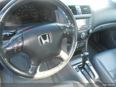 2004 Honda Accord EX V-6 Sedan