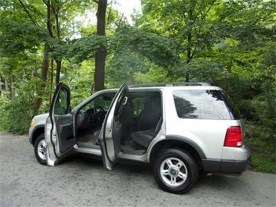 2003 Ford Explorer XLT SUV