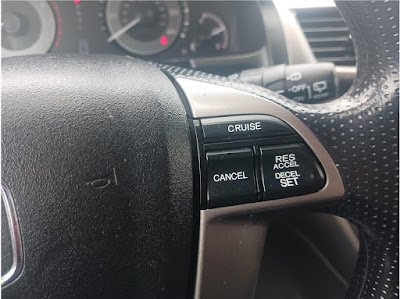 2016 Honda Odyssey SE Minivan 4D
