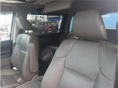 2016 Honda Odyssey Touring Elite Minivan 4D