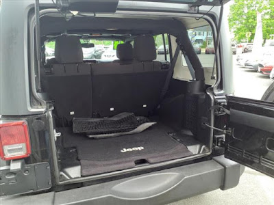 2014 Jeep Wrangler Unlimited 4X4 SPORT