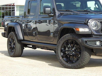 2024 Jeep Gladiator Nighthawk