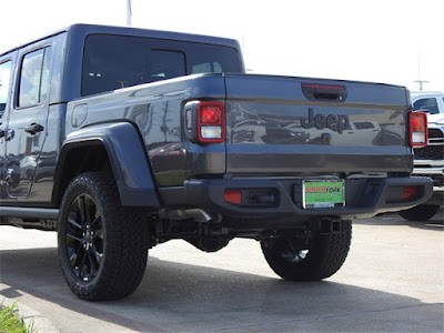 2024 Jeep Gladiator Nighthawk