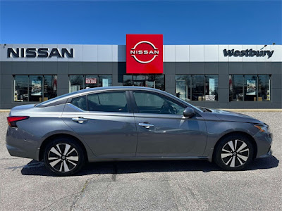 2021 Nissan Altima 2.5 SV