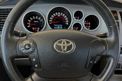 2010 Toyota Tundra LTD CrewMax 5.7L V8 6-Spd AT