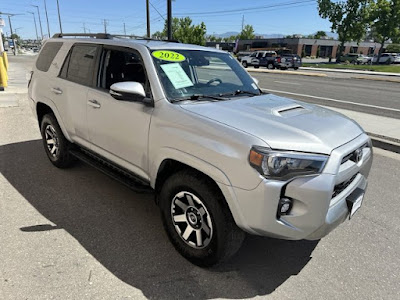2022 Toyota 4Runner TRD Off Road Premium 4WD! ONE OWNER!