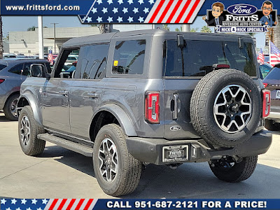 2024 Ford Bronco Outer Banks