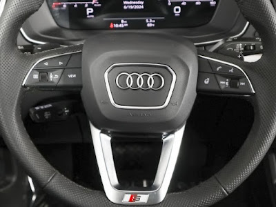 2024 Audi Q5 45 S line Prestige