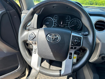 2019 Toyota Tundra 4WD 4WD SR5 CrewMax