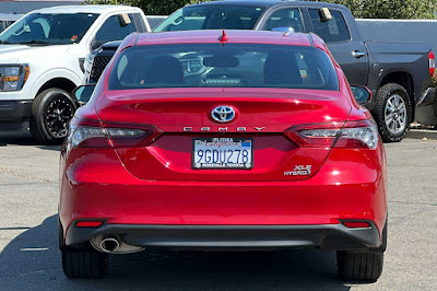 2023 Toyota Camry Hybrid XLE