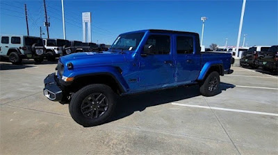 2024 Jeep Gladiator Sport