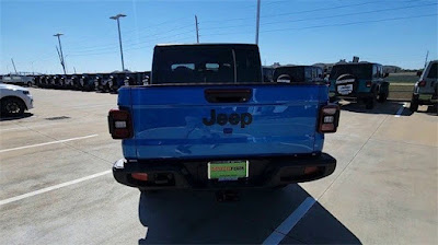 2024 Jeep Gladiator Sport