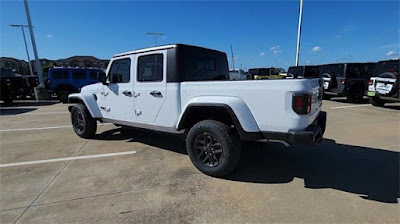 2024 Jeep Gladiator Sport