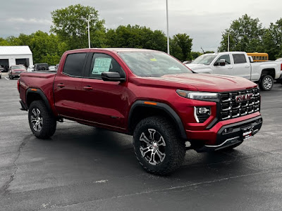 2024 GMC Canyon 4WD AT4