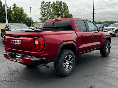 2024 GMC Canyon 4WD AT4