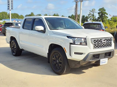 2022 Nissan Frontier SV