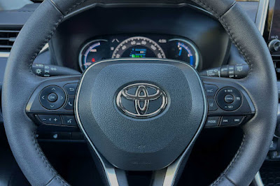 2023 Toyota RAV4 Hybrid XLE