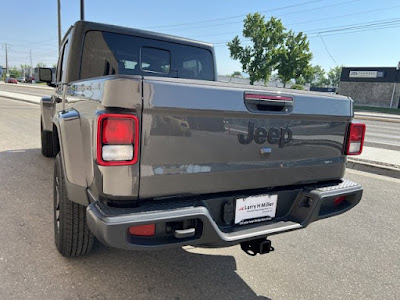 2024 Jeep Gladiator