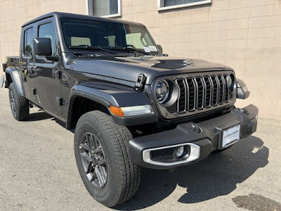 2024 Jeep Gladiator