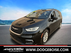 2022 Chrysler Pacifica Touring L BEST DEAL AROUND!