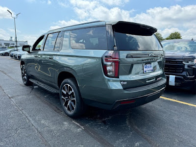 2024 Chevrolet Suburban RST