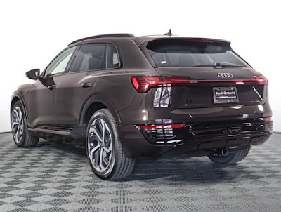 2024 Audi Q8 e-tron Prestige