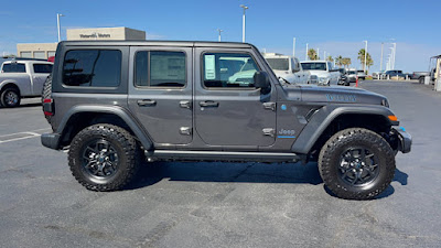 2024 Jeep Wrangler 4xe Willys