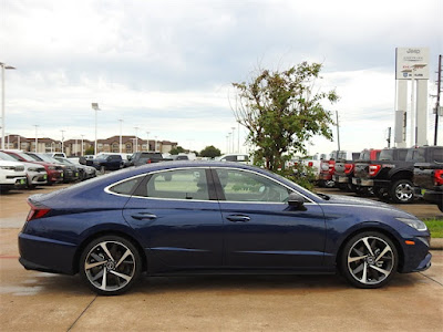 2022 Hyundai Sonata SEL Plus