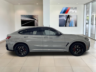 2024 BMW X4 M40i