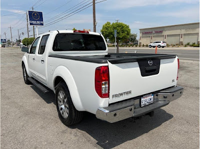 2013 Nissan Frontier Crew Cab SL Pickup 4D 6 ft