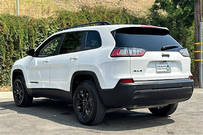 2023 Jeep Cherokee Altitude