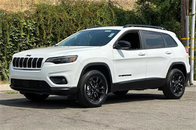 2023 Jeep Cherokee Altitude