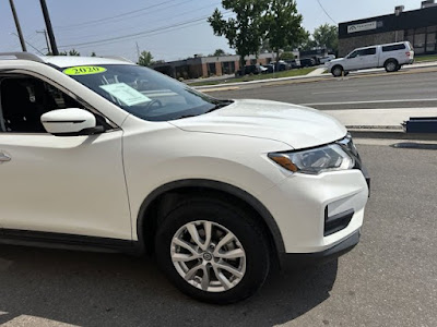 2020 Nissan Rogue SV AWD! LOW LOW MILES!