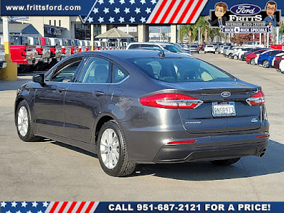 2020 Ford Fusion SE