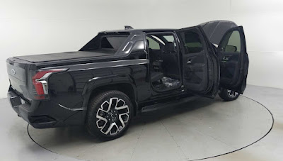 2024 Chevrolet Silverado EV RST e4WD Crew Cab