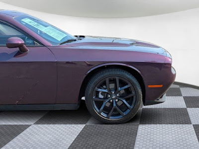 2022 Dodge Challenger SXT