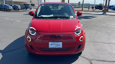 2024 FIAT 500e INSPI(RED)