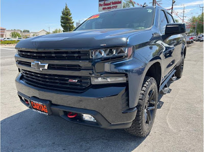 2020 Chevrolet Silverado 1500 Crew Cab LT Trail Boss Pickup 4D 5 3/4 ft