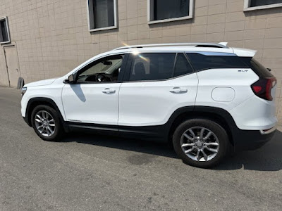 2022 GMC Terrain SLT! AWD! SUPER CLEAN!