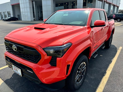 2024 Toyota Tacoma TRD Sport