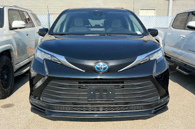 2021 Toyota Sienna LE