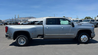 2024 Chevrolet Silverado 3500HD High Country