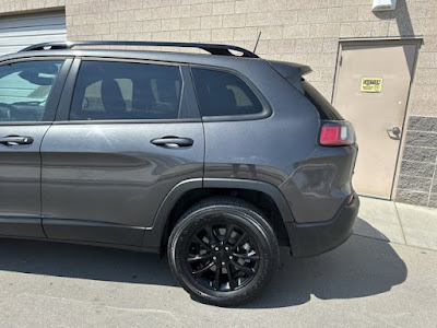 2023 Jeep Cherokee Altitude Lux 4X4! FACTORY CERTIFIED WARR