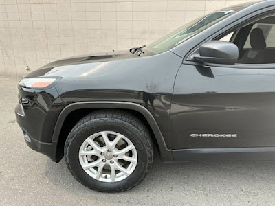 2016 Jeep Cherokee Sport 4WD! LOW MILES!