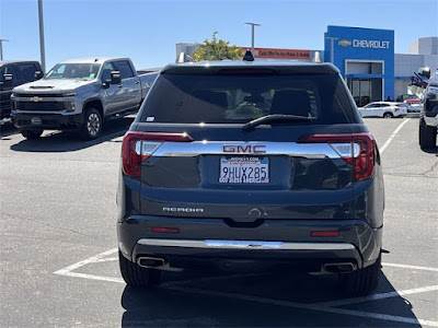 2020 GMC Acadia Denali