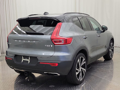 2019 Volvo XC40 R-Design