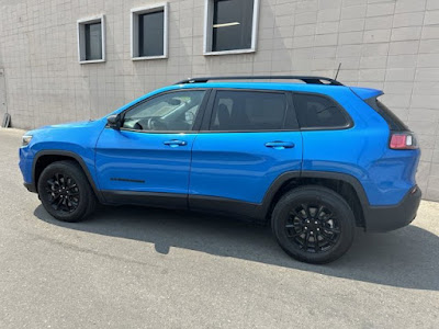 2023 Jeep Cherokee Altitude Lux 4X4! FACTORY CERTIFIED WARR