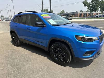 2023 Jeep Cherokee Altitude Lux 4X4! FACTORY CERTIFIED WARR